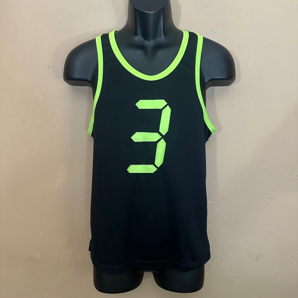 Lolos Tank Top Medium Gently worn Nylon / spandex no fabric tag
